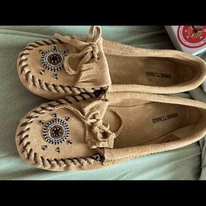 Shoe says 8 but was sized wrong and is  9.